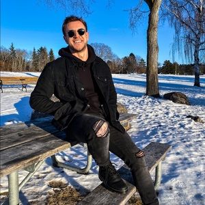 Meet your Posher, Tyler